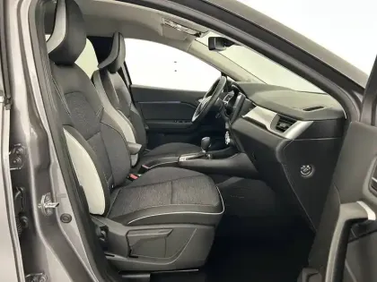 Photo 13 Renault Captur  E-Tech 145 - 21