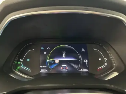 Photo 16 Renault Captur  E-Tech 145 - 21