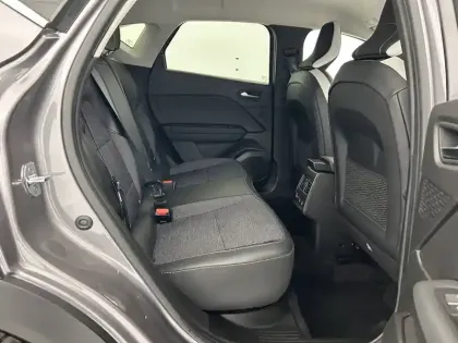 Photo 14 Renault Captur  E-Tech 145 - 21