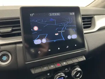 Photo 23 Renault Captur  E-Tech 145 - 21