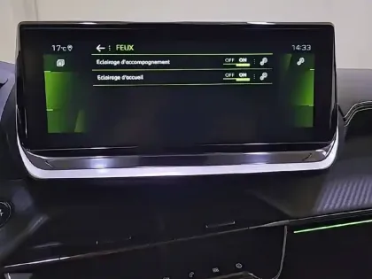 Photo 23 Peugeot 208  PureTech 100 S&S EAT8