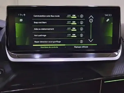 Photo 21 Peugeot 208  PureTech 100 S&S EAT8