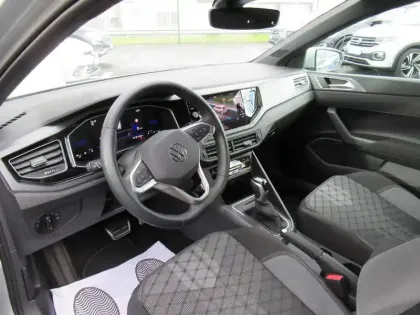 Photo 75 Volkswagen Polo  1.0 TSI 116 S&S DSG7