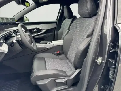 Photo 6 Peugeot 3008  Hybrid 145 e-DCS6