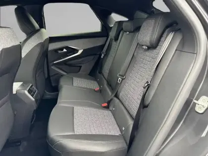 Photo 8 Peugeot 3008  Hybrid 145 e-DCS6
