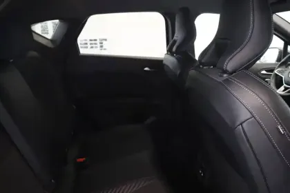 Photo 35 Renault Captur  E-Tech full hybrid 145 ch