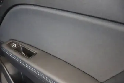 Photo 78 Renault Captur  E-Tech full hybrid 145 ch