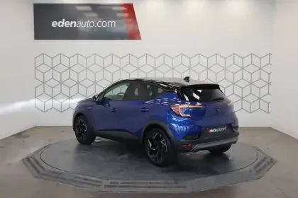 Photo 10 Renault Captur  E-Tech full hybrid 145 ch