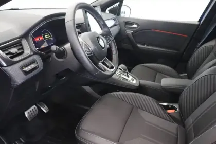 Photo 25 Renault Captur  E-Tech full hybrid 145 ch