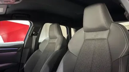 Photo 6 Audi A3  Sportback TFSI e Hybride rechargeable 272 S tronic 6