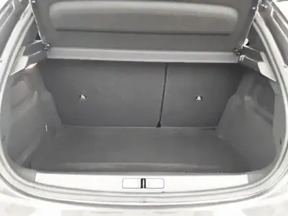 Photo 26 Peugeot 208  PureTech 100 S&S BVM6