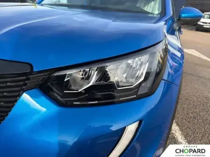 Photo 23 Peugeot 2008  PureTech 100 S&S BVM6