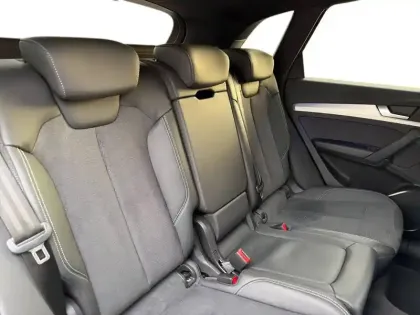 Photo 9 Audi Q5  55 TFSIe 367 S tronic 7 Quattro