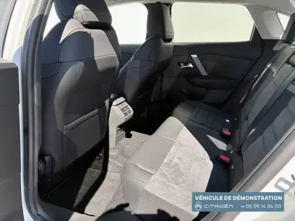 Photo 64 Citroën C4 e- X 156 ch Automatique