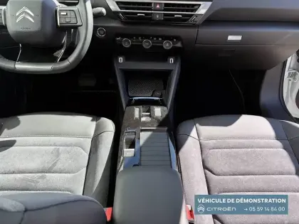 Photo 45 Citroën C4 e- X 156 ch Automatique