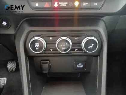 Photo 15 Dacia Sandero  ECO-G 100 - 22