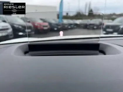 Photo 25 Citroën C4 e- 136 ch Automatique