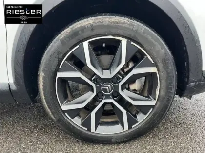 Photo 30 Citroën C4 e- 136 ch Automatique