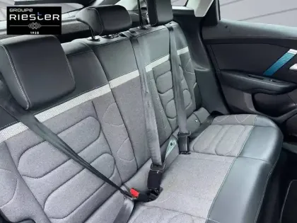 Photo 11 Citroën C4 e- 136 ch Automatique