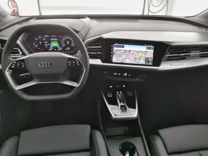 Photo 22 Audi Q4  e-tron Sportback 35 170 ch 55 kW