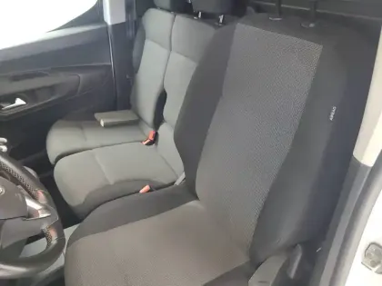 Photo 18 Opel combo  CARGO 1.5 130 CH S/S L1H1 STANDARD