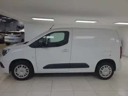 Photo 2 Opel combo  CARGO 1.5 130 CH S/S L1H1 STANDARD