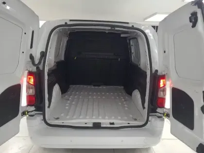 Photo 19 Opel combo  CARGO 1.5 130 CH S/S L1H1 STANDARD