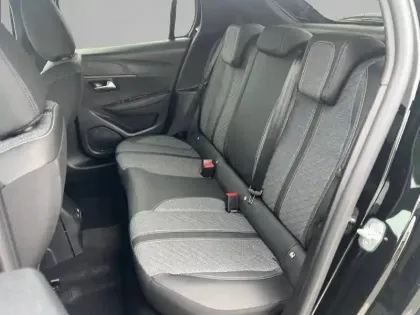 Photo 41 Peugeot 208  Hybrid 110 e-DCS6