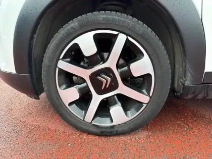 Photo 12 Citroën C4 Cactus  PureTech 110 S&S BVM6