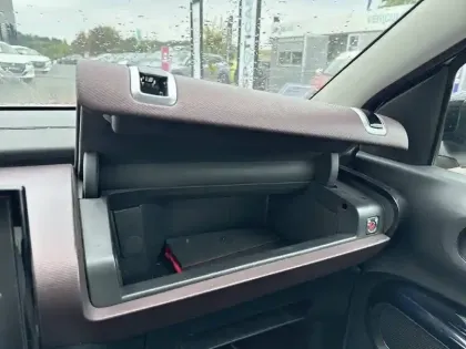 Photo 24 Citroën C4 Cactus  PureTech 110 S&S BVM6