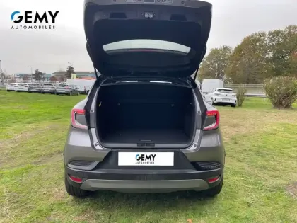 Photo 5 Renault Captur  E-Tech full hybrid 160 ch