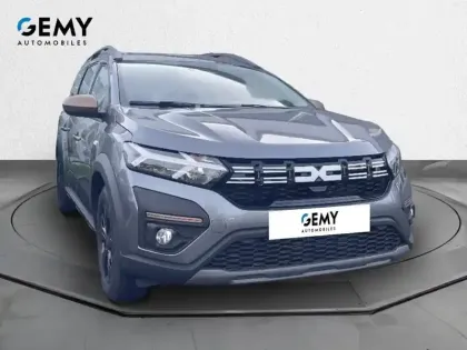 Photo 2 Dacia Jogger  Hybrid 140 7 places GSR2