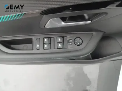 Photo 30 Peugeot 208  BlueHDi 100 S&S BVM6