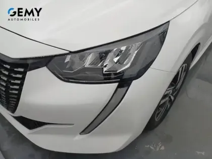 Photo 34 Peugeot 208  BlueHDi 100 S&S BVM6