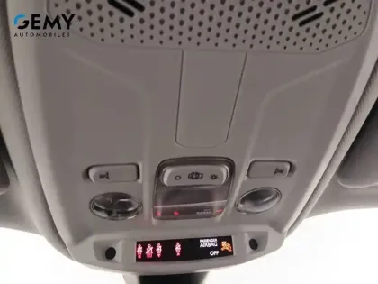 Photo 16 Peugeot 2008  PureTech 100 S&S BVM6