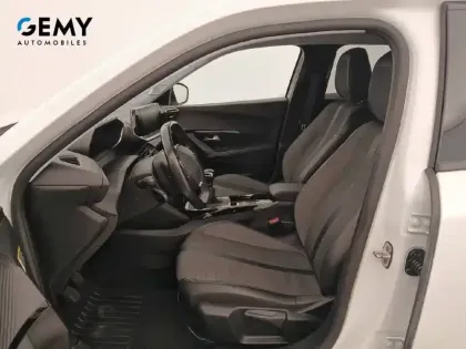 Photo 8 Peugeot 2008  PureTech 100 S&S BVM6