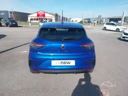Photo 3 Renault Clio  E-Tech full hybrid 145 ch GSR2