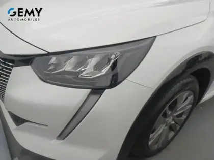 Photo 35 Peugeot 208  Electrique 50 kWh 136ch