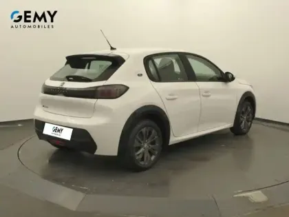 Photo 37 Peugeot 208  Electrique 50 kWh 136ch