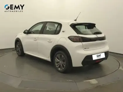 Photo 26 Peugeot 208  Electrique 50 kWh 136ch