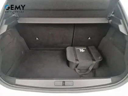 Photo 25 Peugeot 208  Electrique 50 kWh 136ch