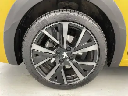 Photo 48 Peugeot 208 Gén. II Ph1 NG GT Pack 5