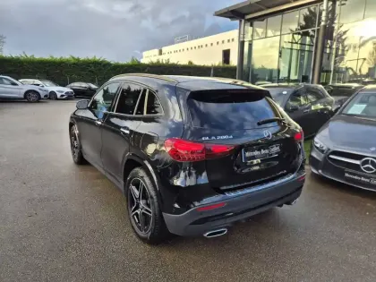 Photo 5 Mercedes GLA  200 d 8G-DCT