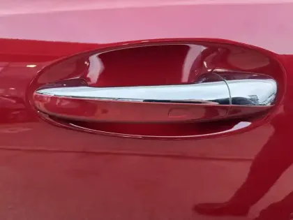 Photo 49 Mercedes GLB  200 d 8G-DCT