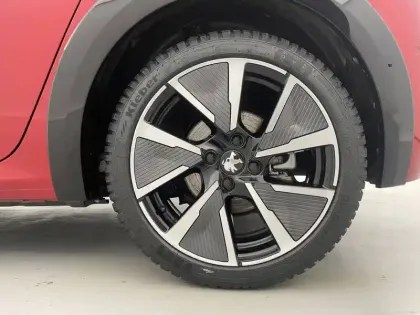 Photo 15 Peugeot 208  Electrique 50 kWh 136ch