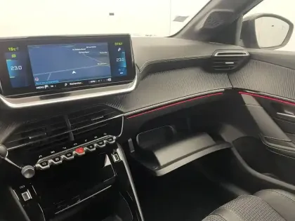 Photo 24 Peugeot 208  Electrique 50 kWh 136ch