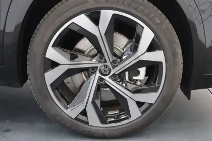 Photo 56 Renault Espace  E-Tech full hybrid 200 GSR2