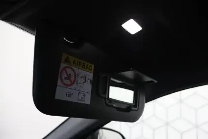 Photo 48 Renault Espace  E-Tech full hybrid 200 GSR2