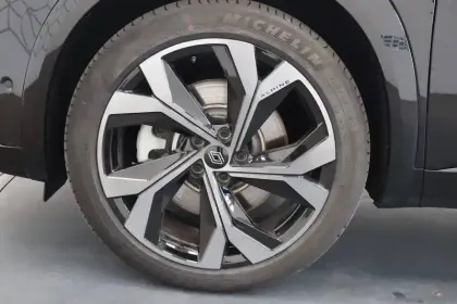 Photo 53 Renault Espace  E-Tech full hybrid 200 GSR2