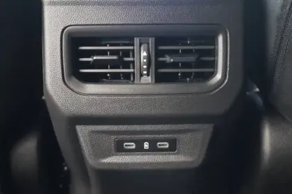 Photo 76 Renault Espace  E-Tech full hybrid 200 GSR2